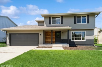 218 NE Mandy Ln, Ankeny, IA 50021