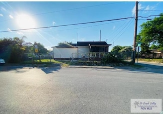 57 Midway Dr, Brownsville, TX 78520