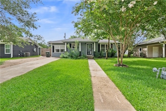 717 Enfield St, Bryan, TX 77802