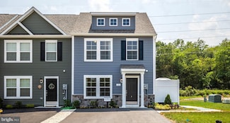 44 Scrub Pine Ct, Bunker Hill, WV 25413