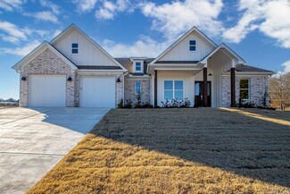 104 Red Crest Cove, Haskell, AR 72015