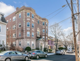 20 Chestnut St Unit 304, Malden, MA 02148