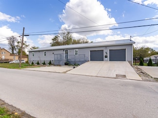 529 Laurel St, Greenup, KY 41144