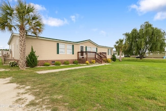 119 Life Blvd, Richlands, NC 28574