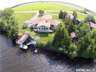 20865 Hess Shore Dr, Sackets Harbor, NY 13685
