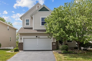 1610 Prescott Ln, Chaska, MN 55318