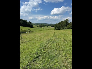 793 E Whalen Rd, Morgantown, KY 42261