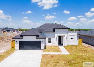 7544 Waverly Dr, Brownsville, TX 78520