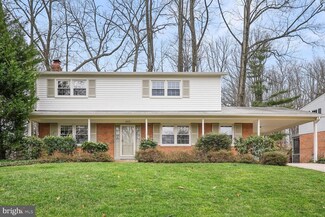 6633 Reynard Dr, Springfield, VA 22152