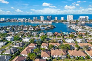 172 Colonade Cir Unit 1304, Naples, FL 34103