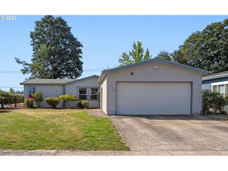 1330 Boardwalk Ave, Molalla, OR 97038