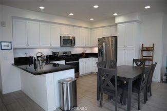 8823 Jacaranda Unit F, Montclair, CA 91763