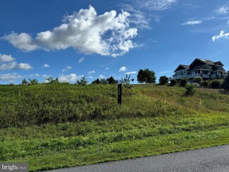 2549 Boger Stadt Rd, Fogelsville, PA 18051