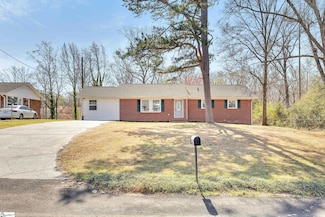 197 Stribling Cir, Spartanburg, SC 29301