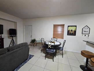 8440 SW 8th St Unit 307A, Miami, FL 33144