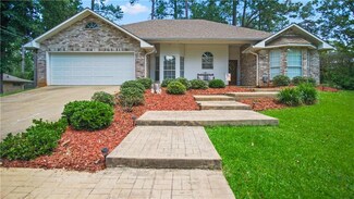 131 Glen Ellen Dr, Pineville, LA 71360