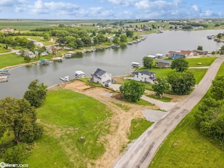 2994 Big Bend Rd, Sun Valley Lake, IA 50074