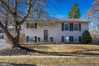 100 Patricia Rd, Newark, DE 19713