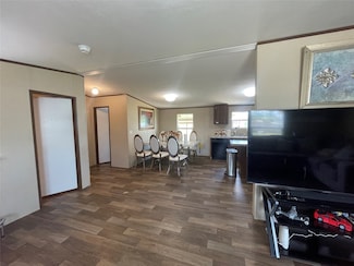 777 Road 5210, Cleveland, TX 77327