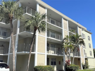 2901 NW 48th Ave Unit 163, Lauderdale Lakes, FL 33313