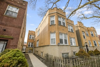 3228 N Hamlin Ave, Chicago, IL 60618
