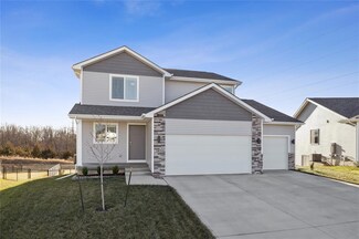 2820 Pilgrim Dr SW, Altoona, IA 50009