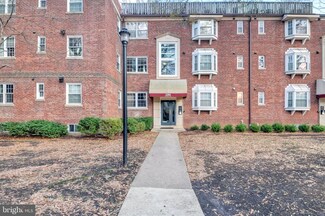 2104 N Scott St Unit 33, Arlington, VA 22209