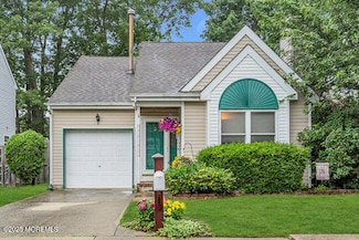 3 Sunnydale Ct, Bayville, NJ 08721