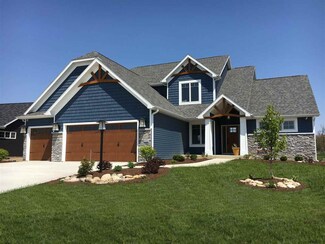12197 Cantle Place, Grabill, IN 46741