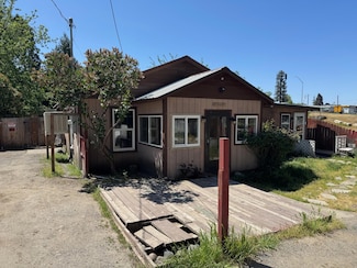 299 Reddy St, Grants Pass, OR 97527