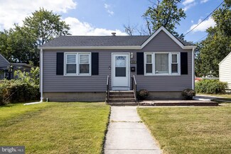 695 N Evergreen Ave, Woodbury, NJ 08096