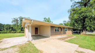 11 Earl St, Oppelo, AR 72110