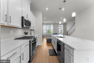 1783 Hickory Woods Rd, Dumfries, VA 22026