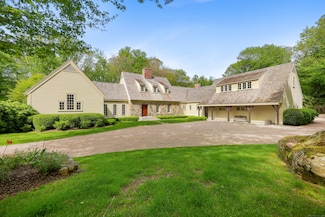 70 Sill Ln, Old Lyme, CT 06371