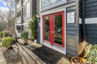 23410 18th Ave S Unit A201, Des Moines, WA 98198
