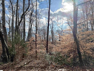 128 Willow Pond Ln, Piedmont, SC 29673