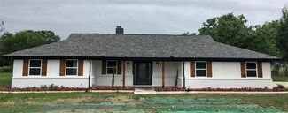 5068 Sunset Cir N, Fort Worth, TX 76244