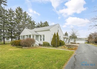 720 Bishop Rd, Bowling Green, OH 43402