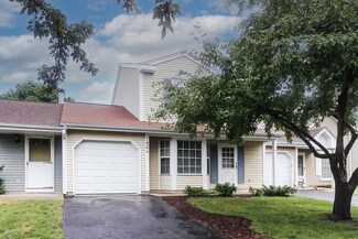 760 Brittany Ln Unit 1, Island Lake, IL 60042