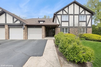 18 Sauk Trail Unit 1, Indian Head Park, IL 60525