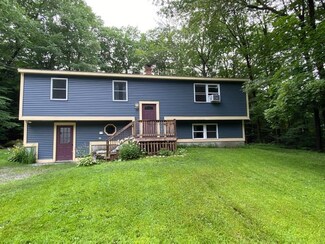 54 Mary Rowe Dr, Hillsborough, NH 03244