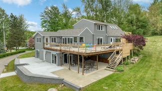 282 Evans Trail, Tipton, MI 49287