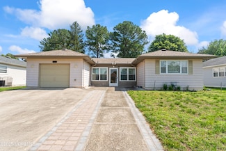 988 Jamaica Blvd, Toms River, NJ 08757