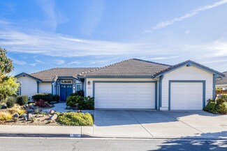 2111 Laura Dr, Escondido, CA 92027