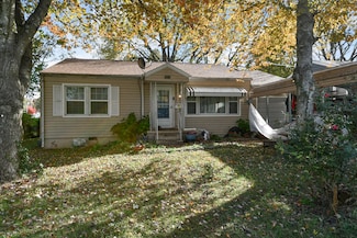 1614 S Weaver Ave, Springfield, MO 65807