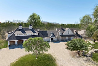 21 Wine Cellar Rd, Durham, NH 03824