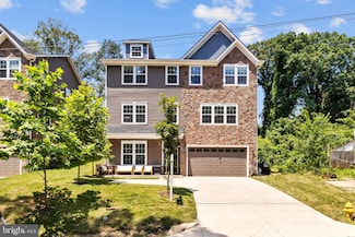 18518 Old Triangle Rd, Triangle, VA 22172