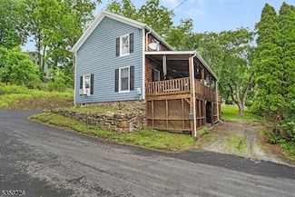 1 Center St, High Bridge, NJ 08829