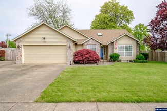 1705 NW Ravenwood Dr, Albany, OR 97321