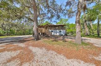 4532 Spring Rd, Valrico, FL 33596